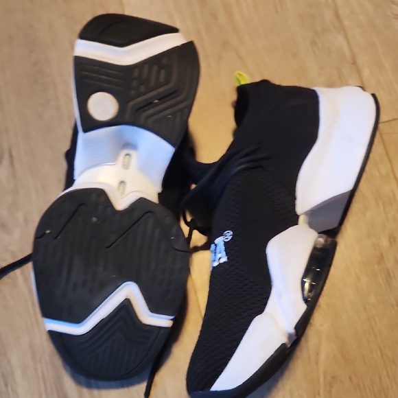 Zumba Fitness Black Athletic Shoes - Picture 3 of 7